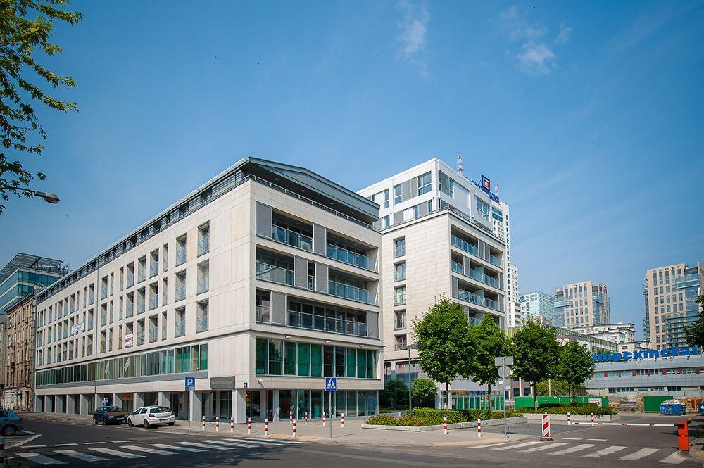 Exclusive -panska Warszawa