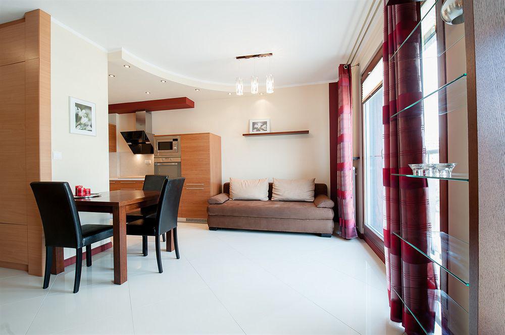 Exclusive -panska 3*